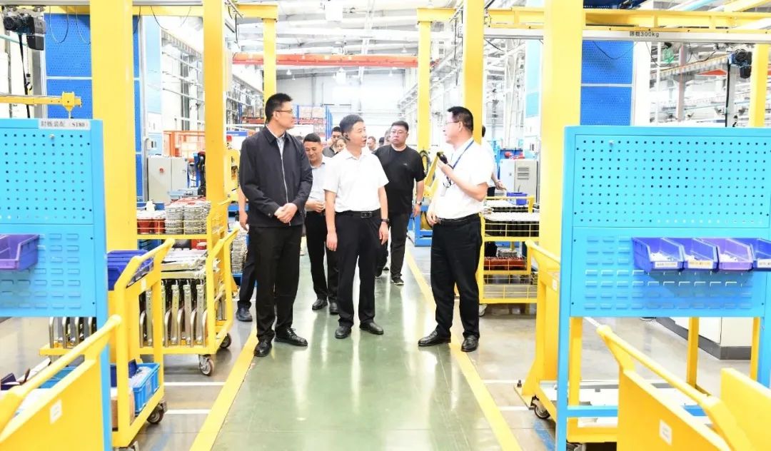 ff8080819519866638701971f21b3f37c34 图片