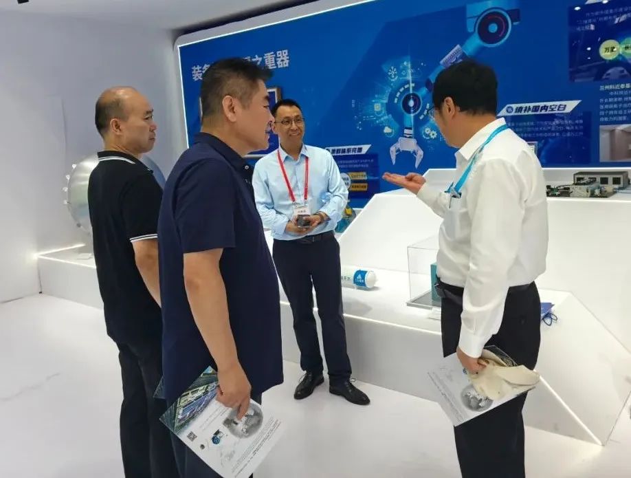 ff808081951986666410197e7c8568a1903 图片